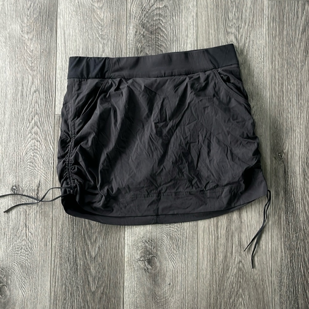 Columbia athletic skirt